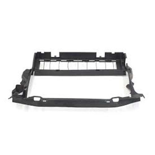 MB DAVLUMBAZ RADYATÖR W210 ARA